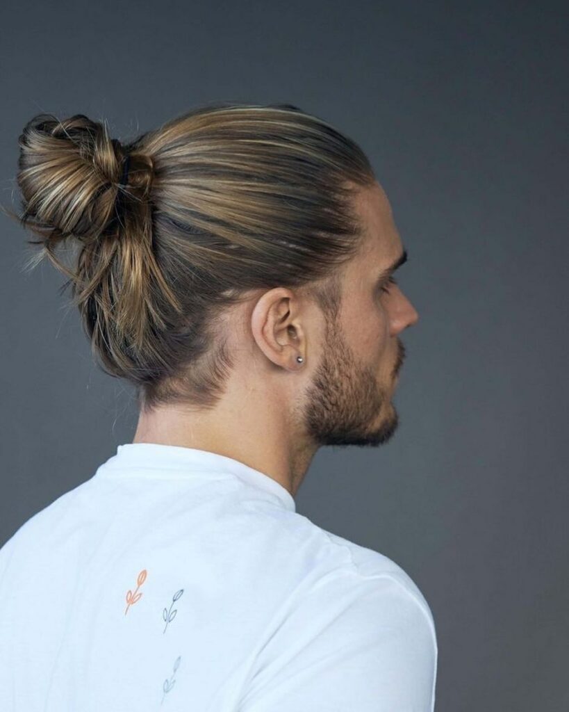 Stylish man bun hairstyle for men